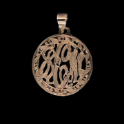 10K-YG MONOGRAM-PENDANT