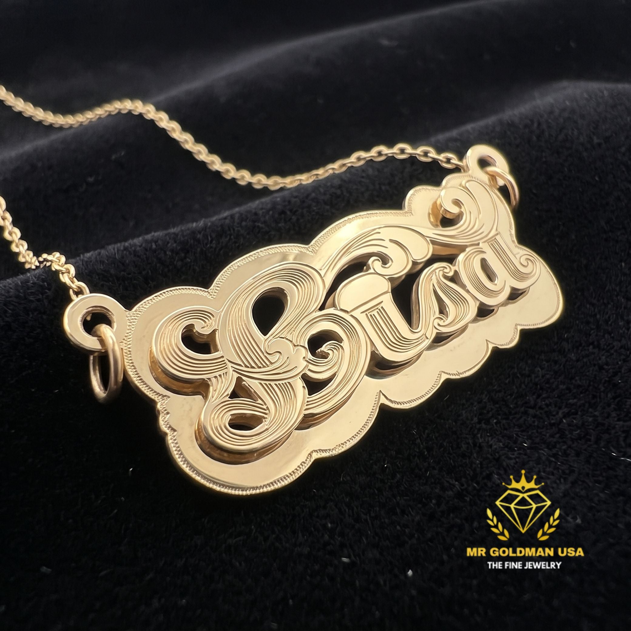 Personalized 10K Gold Shadow-Background Nameplate with Chain – Style 5053
