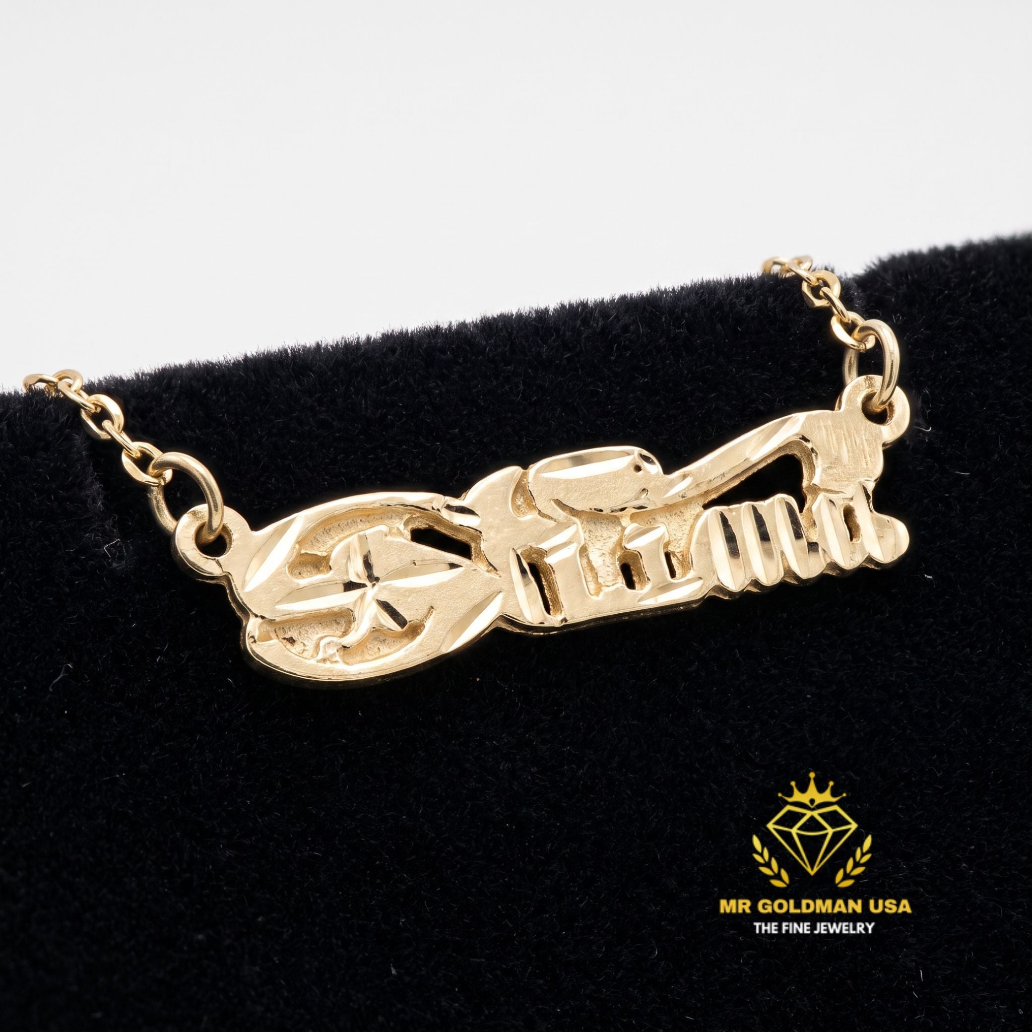 Personalized 10K Gold Adult Nameplate Necklace with Chain – Style 5053